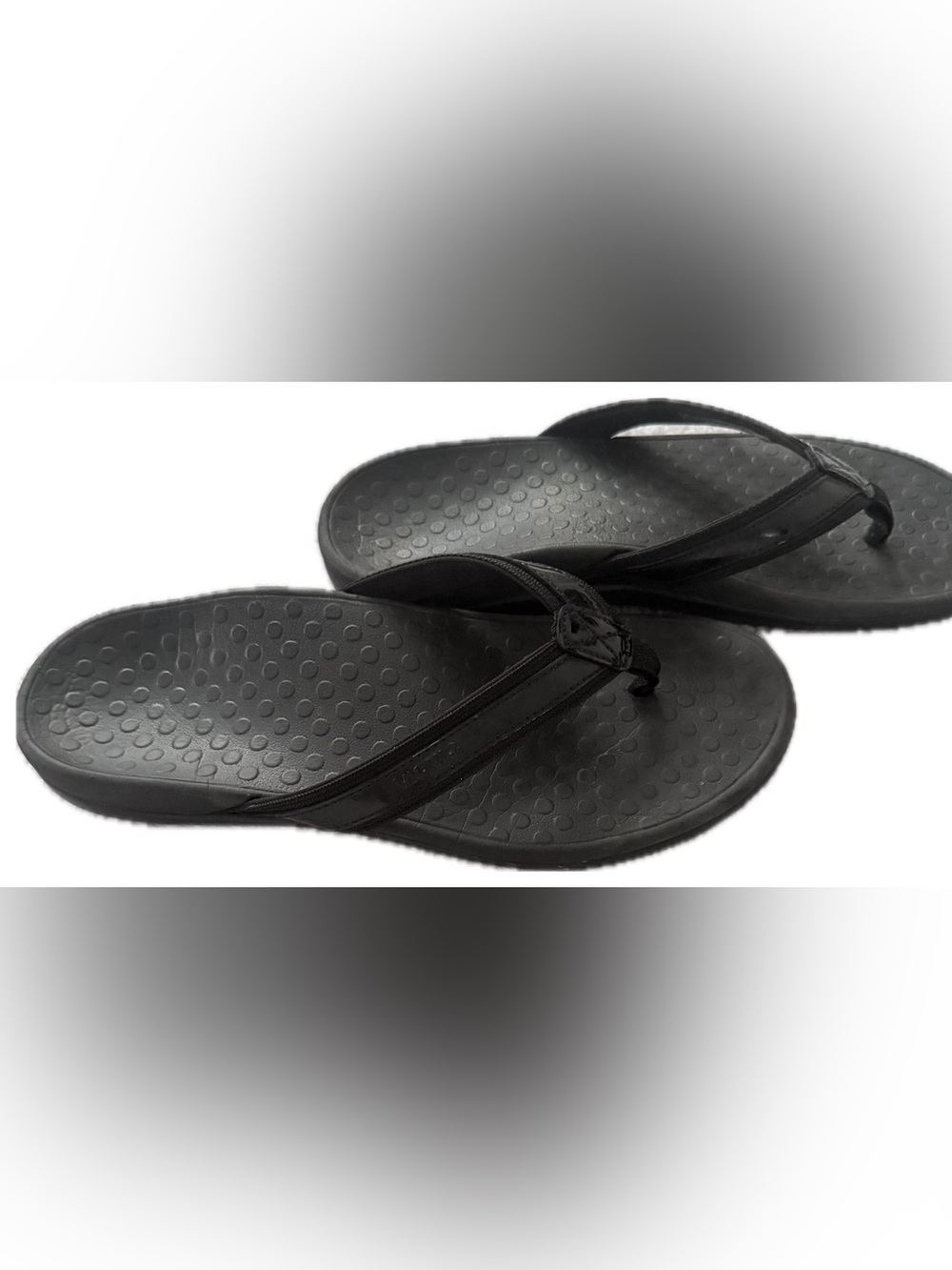Vionic Tide II Toe-Post Sandal in Black US 9 - Picture 7 of 16